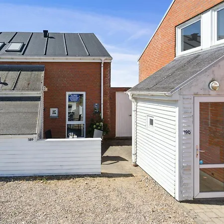 Aappo - 2-3km From The Sea By Interhome *