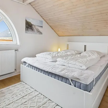 Aappo - 2-3km From The Sea By Interhome Appartamento
